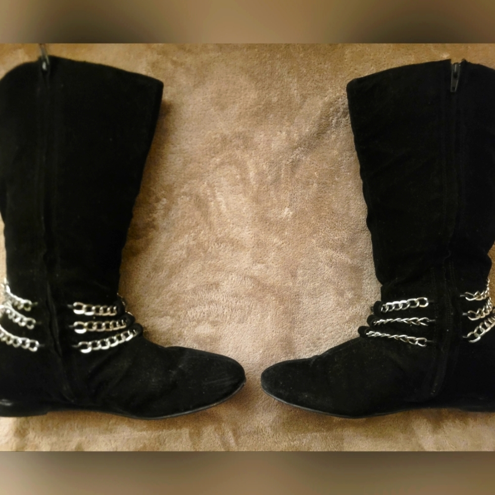 Womens Boots - Picture 2 of 4
